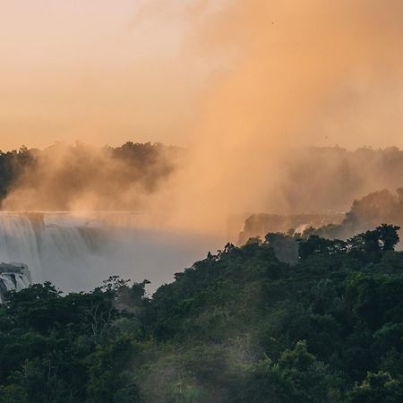 Gran Melia Iguazu Hotell Puerto Iguazú Eksteriør bilde Victoria Falls