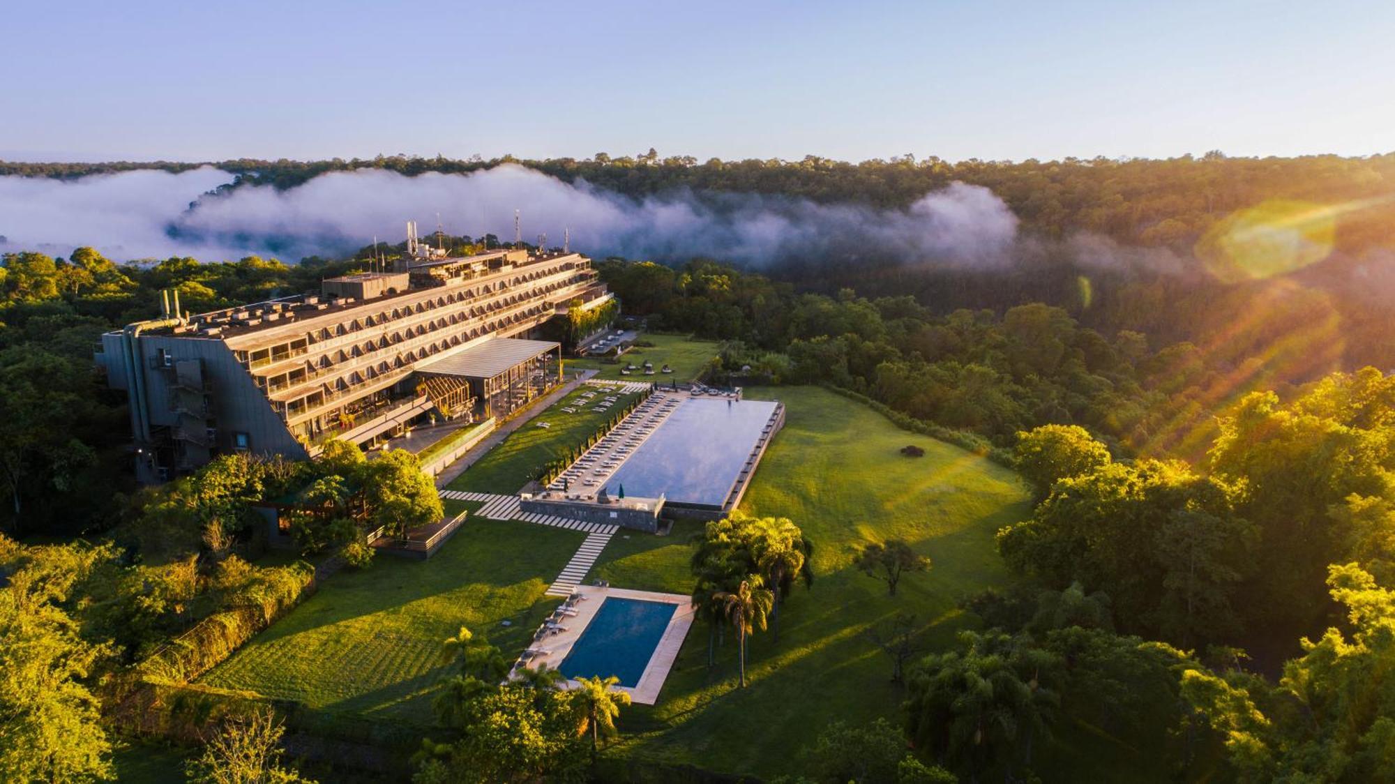 Gran Melia Iguazu Hotell Puerto Iguazú Eksteriør bilde Aerial view of the hotel